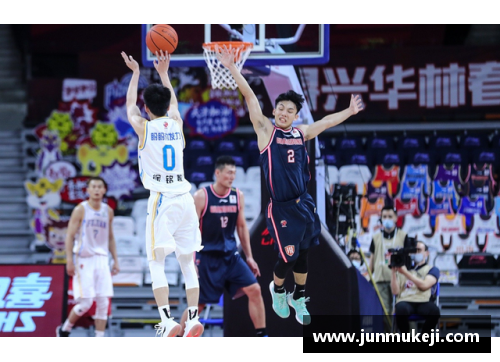 jinnianhui金年会CBA打球最脏球员！广东宏远旧将用坏动作伤人屡教不改应被 - 副本 (2)